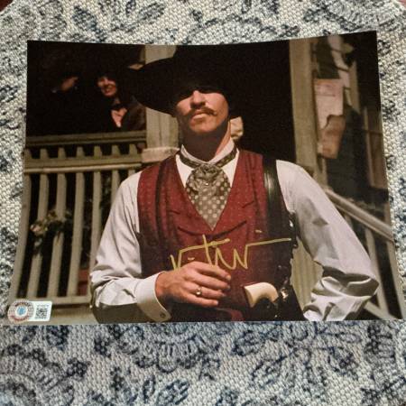 AUTOGRAPHED HOLLYWOOD 8X10s.  ALL ARE BECKETT AUTHENTICATED 1