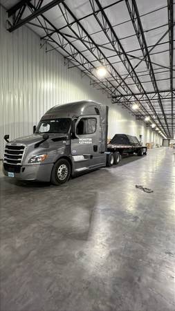 SE BUSCAN OWNER OPERATORS FLATBED 1