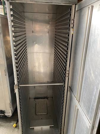 Warming transit portable cabinet insulated sterno 1