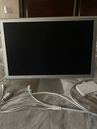 Apple 20 Inch HD Cinema Display with Power Supply — UNKNOWN Condition 1