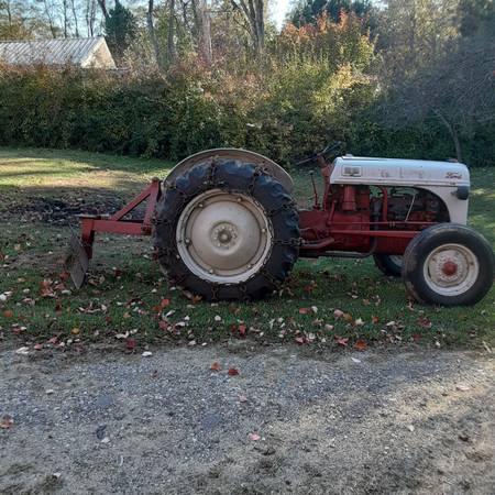 1951 ford 8n with heavy duty blade 1