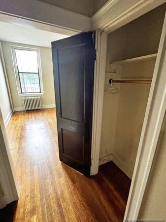 $1,750 / 1br - Low Move In Costs+No Fee!!Clean+Sunny 1 Bed Essex St/Melrose63856336516995123