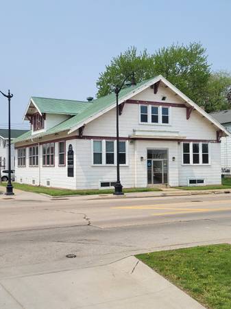 $850 / 500ft2 - Oshkosh Office for rent south side across from the Oshkosh Arena/Herd (Oshkosh)63845970654595120