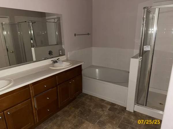 $400.000 / 2 dormitorios - 1458 pies² - VIVIENDA HUD: 985 Prestwick St (Queensridge)63348331406209123
