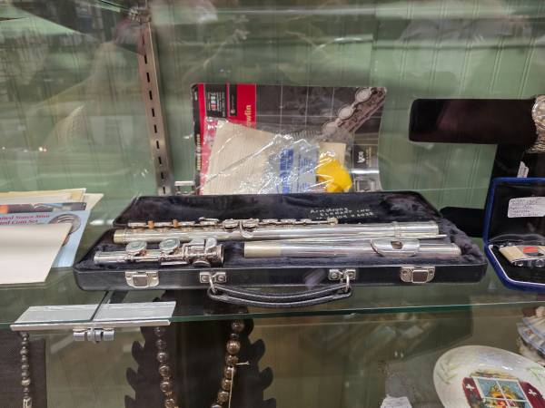 Armstrong Elkhart flute 1