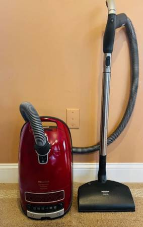 Miele C3 Complete Homecare Mango Red Canister Vacuum Cleaner 1