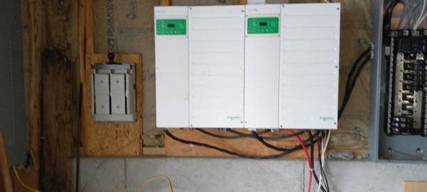 Schneider Electric RNW865684821 Conext XW+ 6.8KW Inverter 1