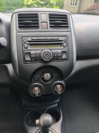 2013 Nissan Versa SV - $4,400 (Mountain City)63470412944003124