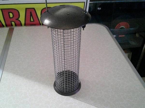 Tube Seed Feeder (Brown) 1