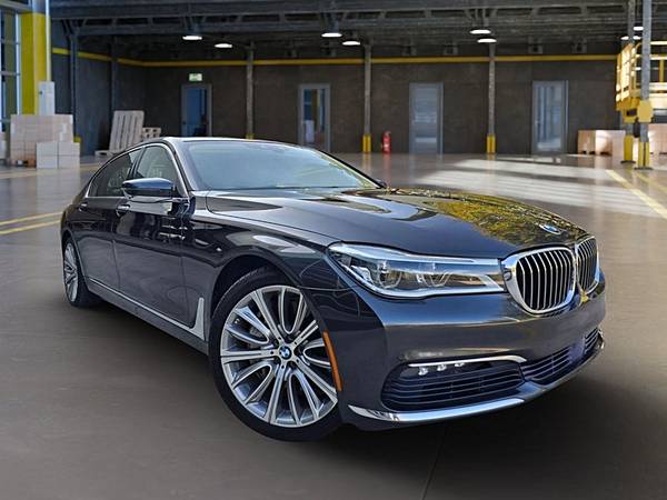 2016 BMW 7 Series 750i Sedan 4D - $17890.0063622281246593121