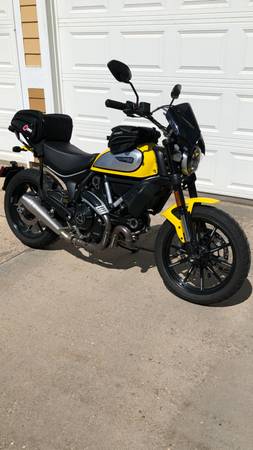 2021 Ducati 800 Scrambler Icon Like New condition 1