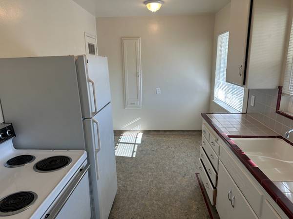 $1,895 / 1br - Cerca del centro || 1 dormitorio con lavandería en el lugar + A/A (dublin / pleasanton / livermore)63928540141058124