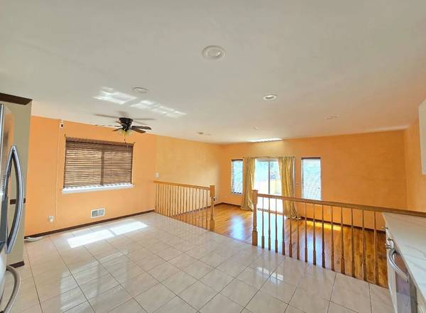 $3,500 / 3br - 2100ft2 - 3br 3ba for rent $3500 (Staten Island)63765507779843122