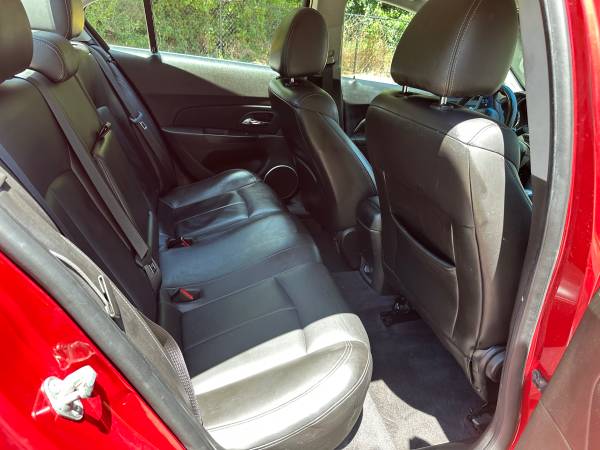 2011 CHEVROLET CRUZE LTZ RX con interior de cuero, tiene 117 mil millas - $4,800 (DECATUR GA)63620070790531122