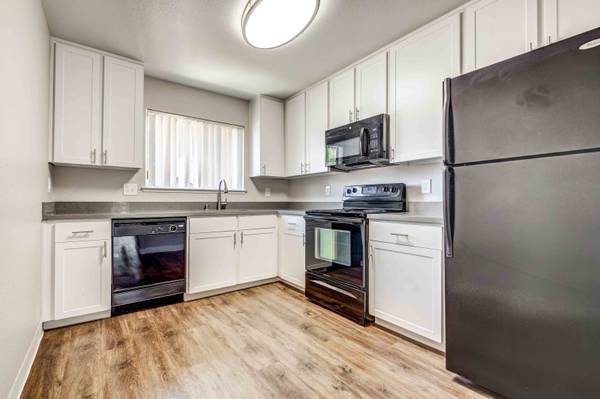 $3,373 / 2br - 1061ft2 - 1 month FREE! Soothing Spas, Quartz Countertops, 2 BD (san jose south)63880132480899123