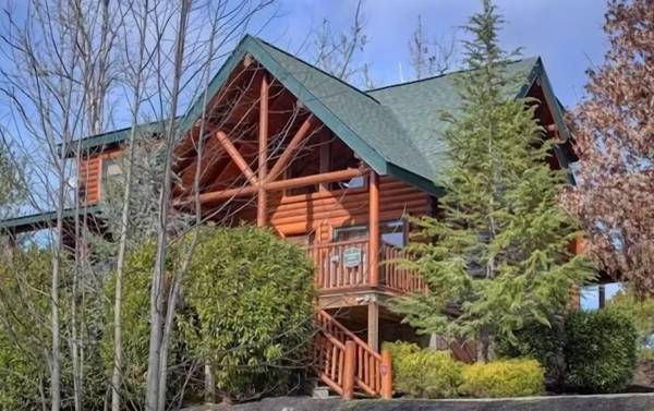 Gamblers Cove, Pigeon Forge Cabin, Mountain View, pool table, Arcade G 1