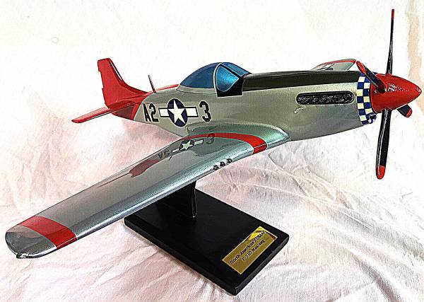 P-51D Tuskegee Red Tail Mustang mahogany 1/42 Scale Model 1