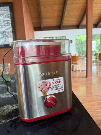 Cuisinart Ice Cream Maker 1