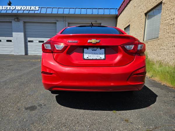 2019 Chevrolet Cruze Malibu Civic Accord Focus Camry - $9,99563618484149249124
