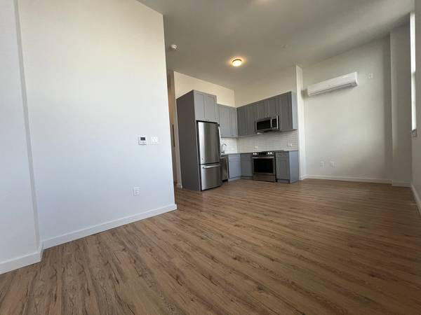 Studio at The Gregory — Crown Heights, Doorman/Gym/Laundry — $3,195 1