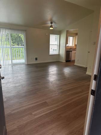 $1,795 / 2br - 770ft2 - Remodeled 2 Bdrm Available (Ferndale)63509650460673121