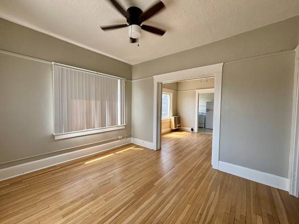 $1,975 / 1br - Studio apt walking distance to shops, restaurants in Hillcrest! (Hillcrest)63663854491777123
