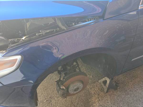09-12 VW CC LEFT FENDER BLUE 1