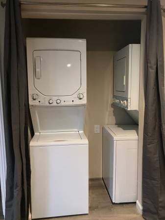 $900 / 150ft2 - Antioch bedroom own private bathroom near public transportation (pittsburg / antioch)63826175694467124
