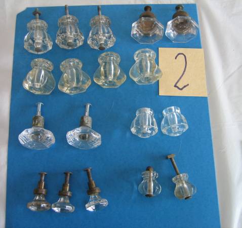 CABINET KNOBS/PULLS  footstool/seat BOOKCASE shower set  khi INSTABULB 1