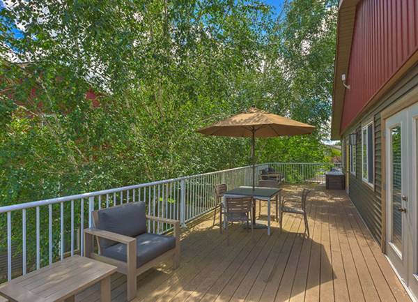 $2,020 / 2br - 2 Basketball Courts, Spacious Closets, Covered Parking (8510 212th St NE, Arlington, WA)63811610485507123
