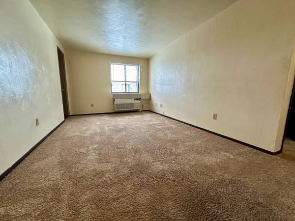 $795 / 1br - Awesome One Bedroom! Exposed Brick / Air Conditioning! Call Today! (Plum, New Kensington, Penn Hills, Oakmont)63664544978433122