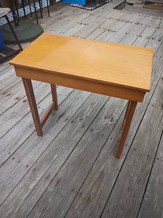 Farfisa Italian table 1