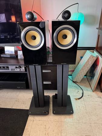 Bowers & Wilkins CM6 Series 2 Speakers and Stands