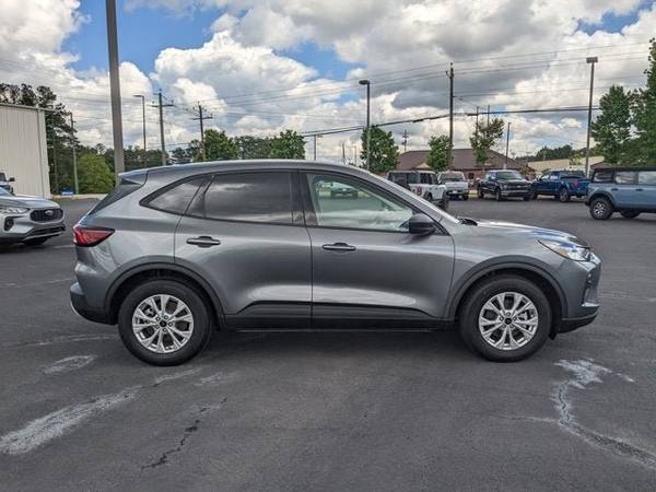 2025 *Ford* *Escape* *Active FWD* - $30,330 (Legacy Ford)63620197309827122