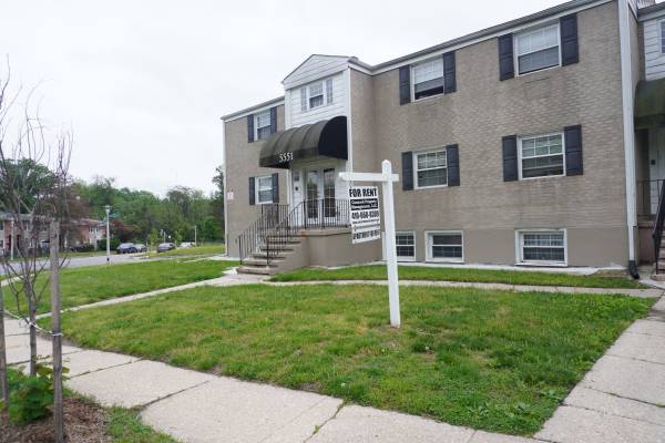 $950 / 1br - 525ft2 - Nicely Updated and Reasonably Priced Apartment is Ready to View (Gardenville)63694945947649120