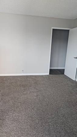 $2,645 / 2br - 900ft2 - Super specious  2BD. +1BA.  $2645!!!! (Vista)63998603139843120