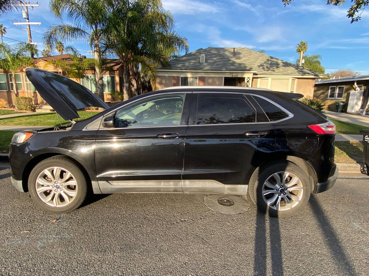 2019 Ford Titanium SUV
