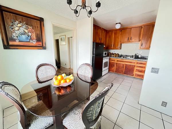 $850 / 1hab - 600ft2 - Apartamento renovado de 1 hab/1 baño que combina encanto y comodidad moderna (San Diego)63775411567875122