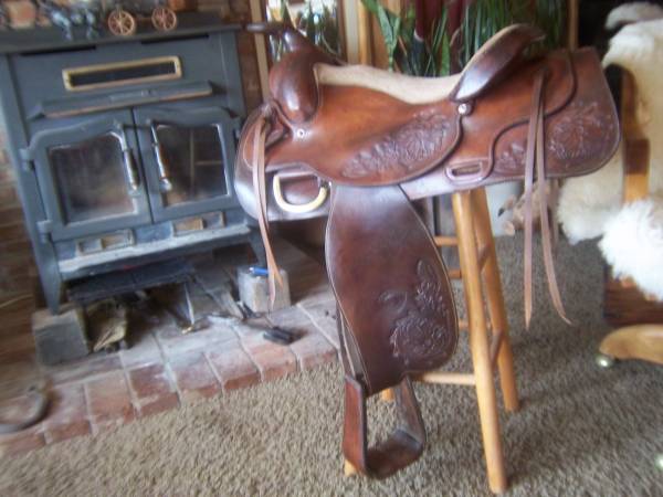hereford saddle 1
