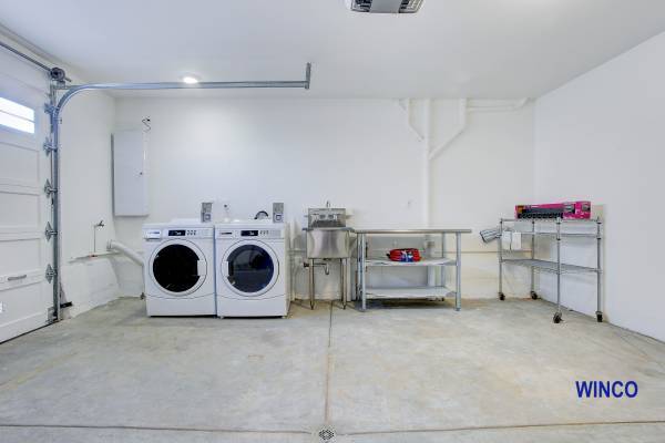 $1,500 / 1br - **VIEWS..VIEWS..VIEWS**…MODERN BEDROOMS..FREE WiFi & HOUSE CLEANING (i (San francisco)63879905032833123