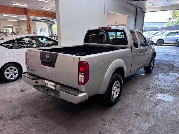 2017 Nissan Frontier King Cab - Photo 6