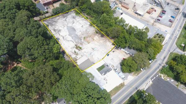 $8,000 1 Acre of Industrial Outdoor Storage (IOS) (412 Sawtell Ave)63738094399491120