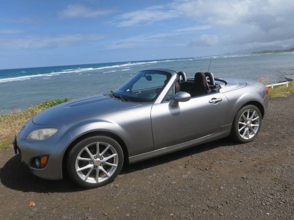 Miata MX-5 descapotable con techo rígido - $9,900 (Kapaa)63617614302979123