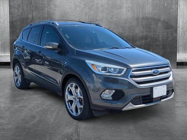Escape SUV Titanium de Ford 2017 - $10,998 (Llame *(424) 358-4939* para Confirmar Disponibilidad al Instante)63623779772033122