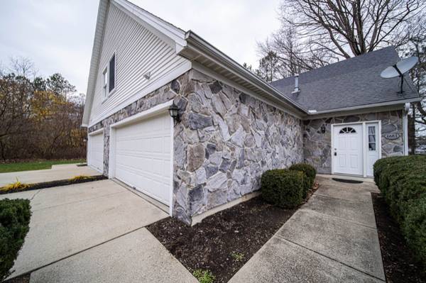 $2050.00 / 3 habitaciones - 1764 pies² - Condominio privado en Madison, OH
