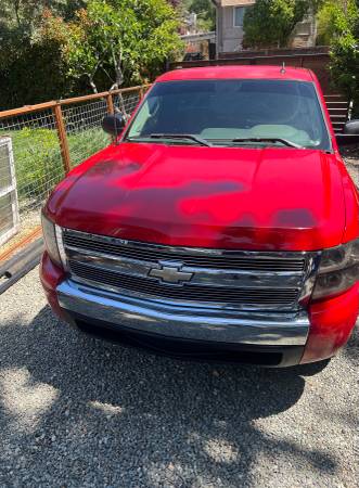 Silverado 2WD de cama corta 2008 - $9,200 (Sonoma)63619231019779123