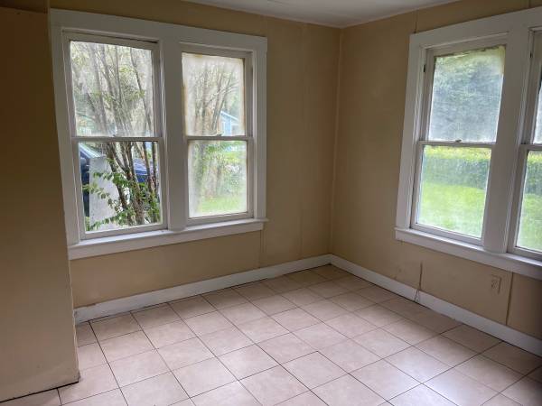 $1,599 / 2br - 1111ft2 - 3/1 House  on Double Lot    🌈2nd chance Rentals (✅98% acceptance, rate on applications✅)64005272279425121