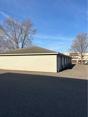 $125 / 171ft2 - Garaje en alquiler - 9x19' (Columbia Heights)64149610024322121