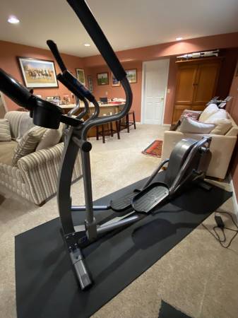 Elliptical E1- Must move out. - make offer 1