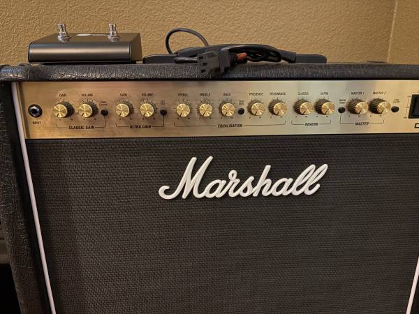 Marshall DSL40CR Combo Guitar Amp w/Footswitch 1